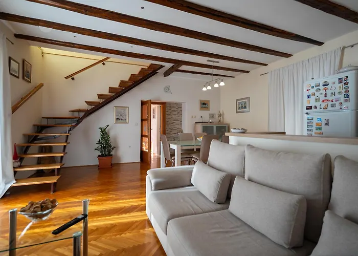 Seafront Escape Apartman *