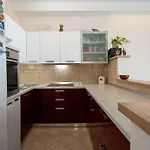 Seafront Escape Appartement Kaštela